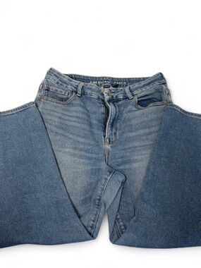 American Eagle Curvy Mom Jeans Size 8